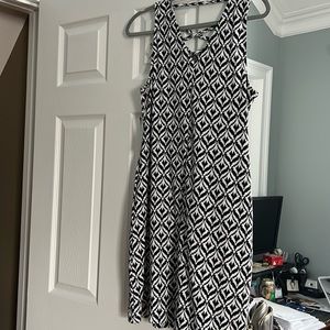 New with tags. NY& co Med sleeveless dress